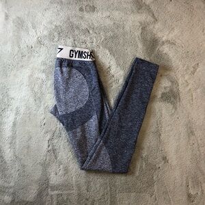 Gymshark Women Leggings in Heather Gray and Dark Gray